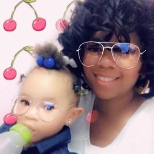 Meet your Posher, Mika